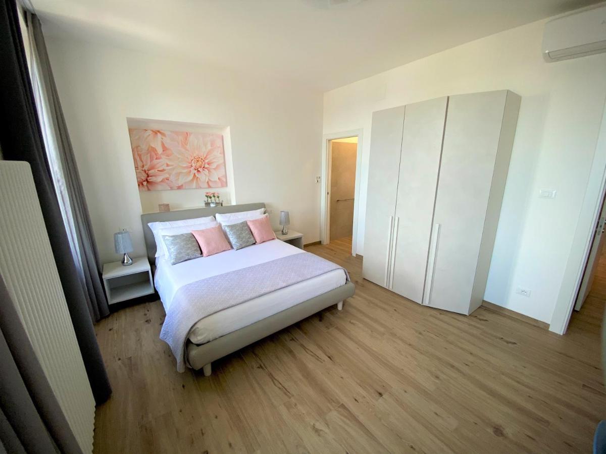 Five Flowers Guest House Τεργέστη Εξωτερικό φωτογραφία